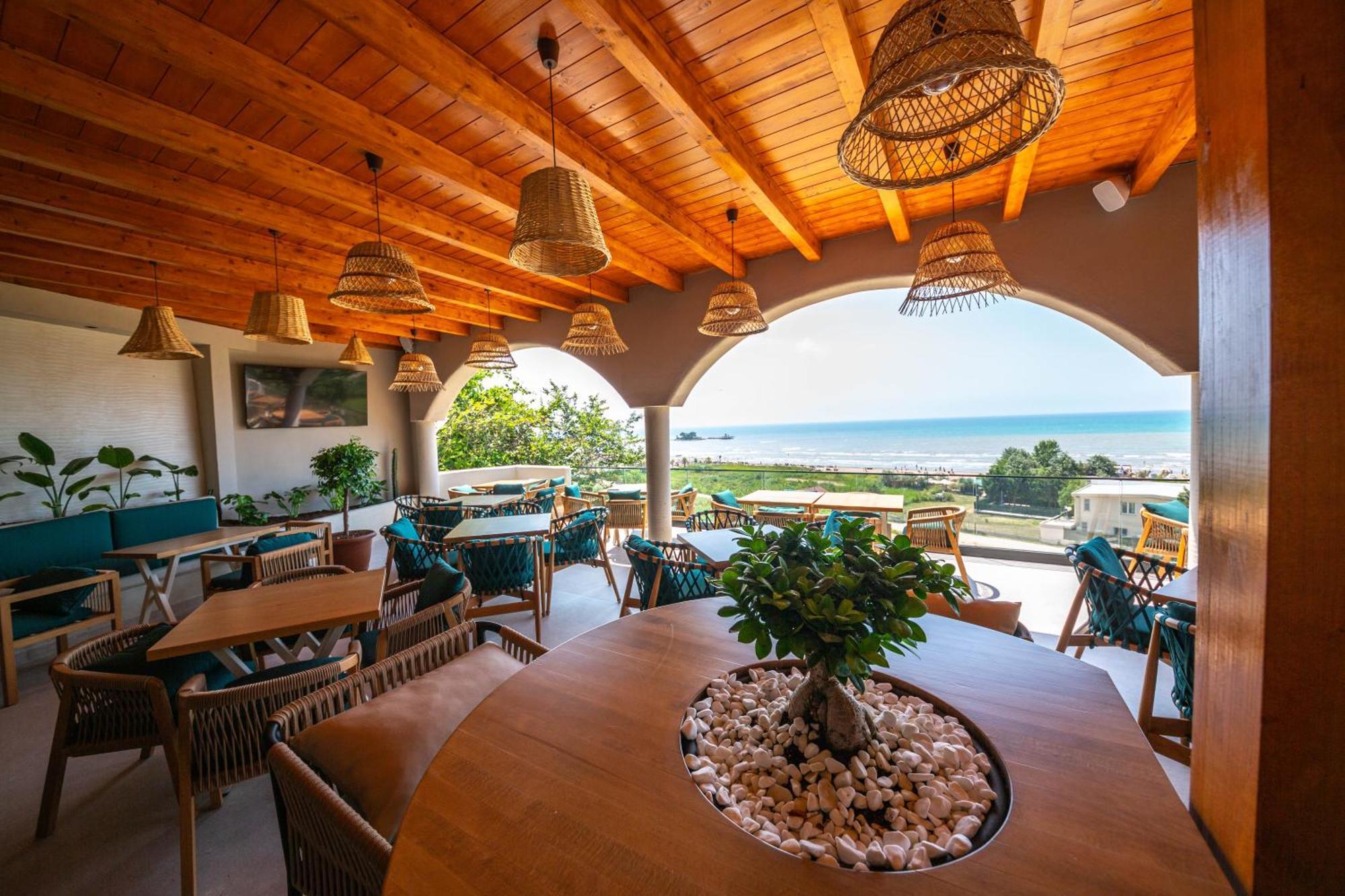 Emara Boutique Hotel Kavaje Ngoại thất bức ảnh
