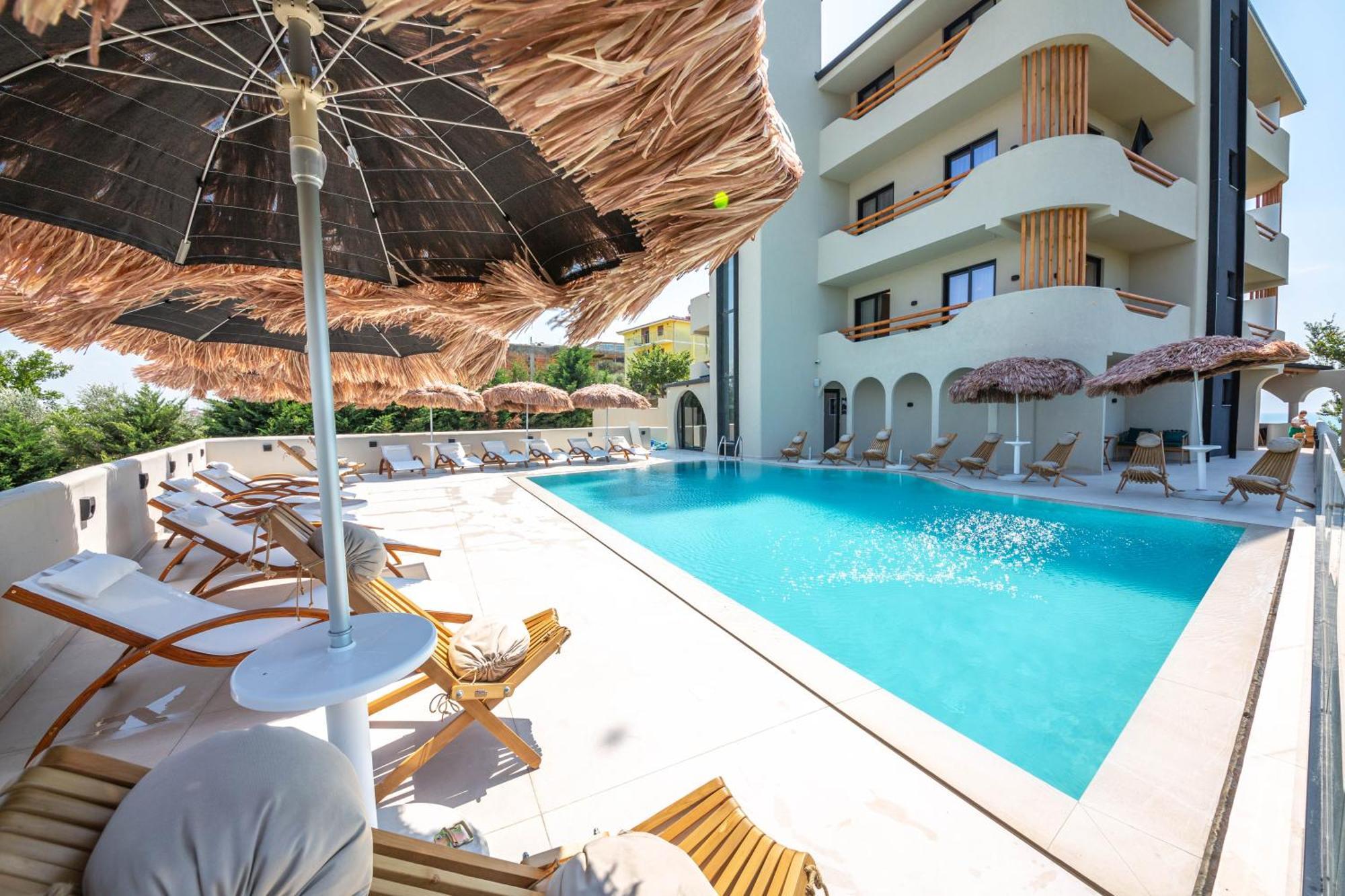 Emara Boutique Hotel Kavaje Ngoại thất bức ảnh