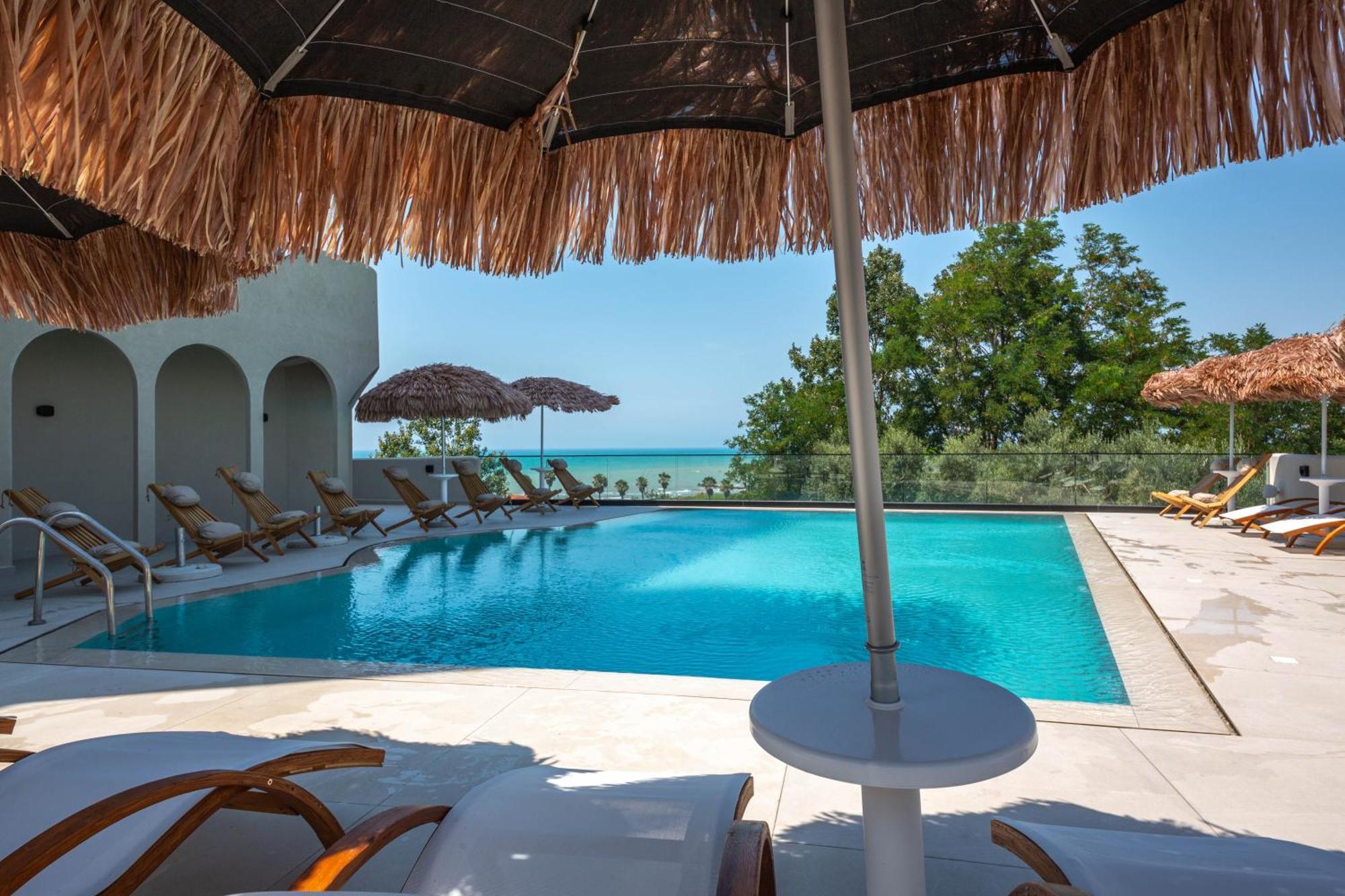 Emara Boutique Hotel Kavaje Ngoại thất bức ảnh