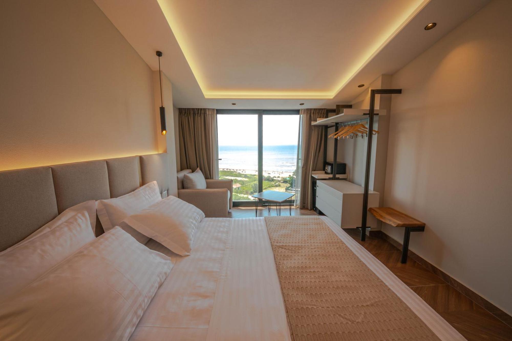 Emara Boutique Hotel Kavaje Ngoại thất bức ảnh