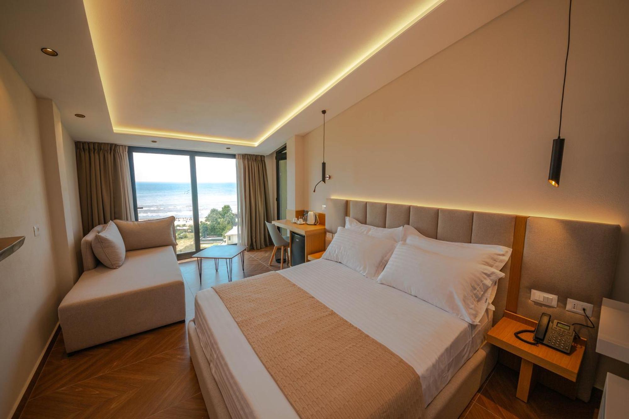 Emara Boutique Hotel Kavaje Ngoại thất bức ảnh
