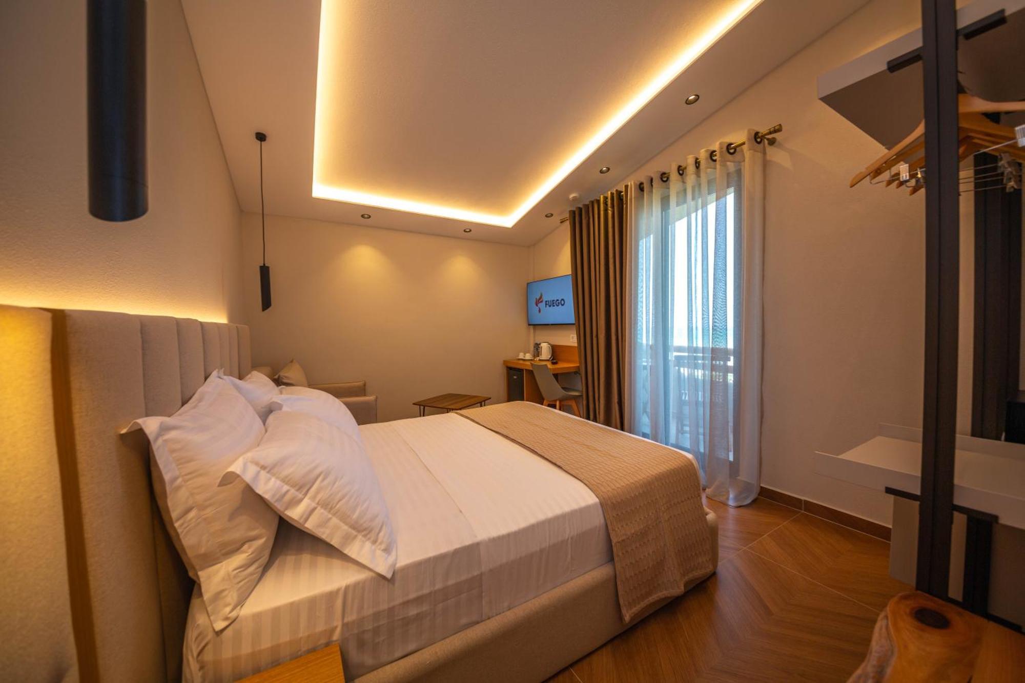 Emara Boutique Hotel Kavaje Phòng bức ảnh