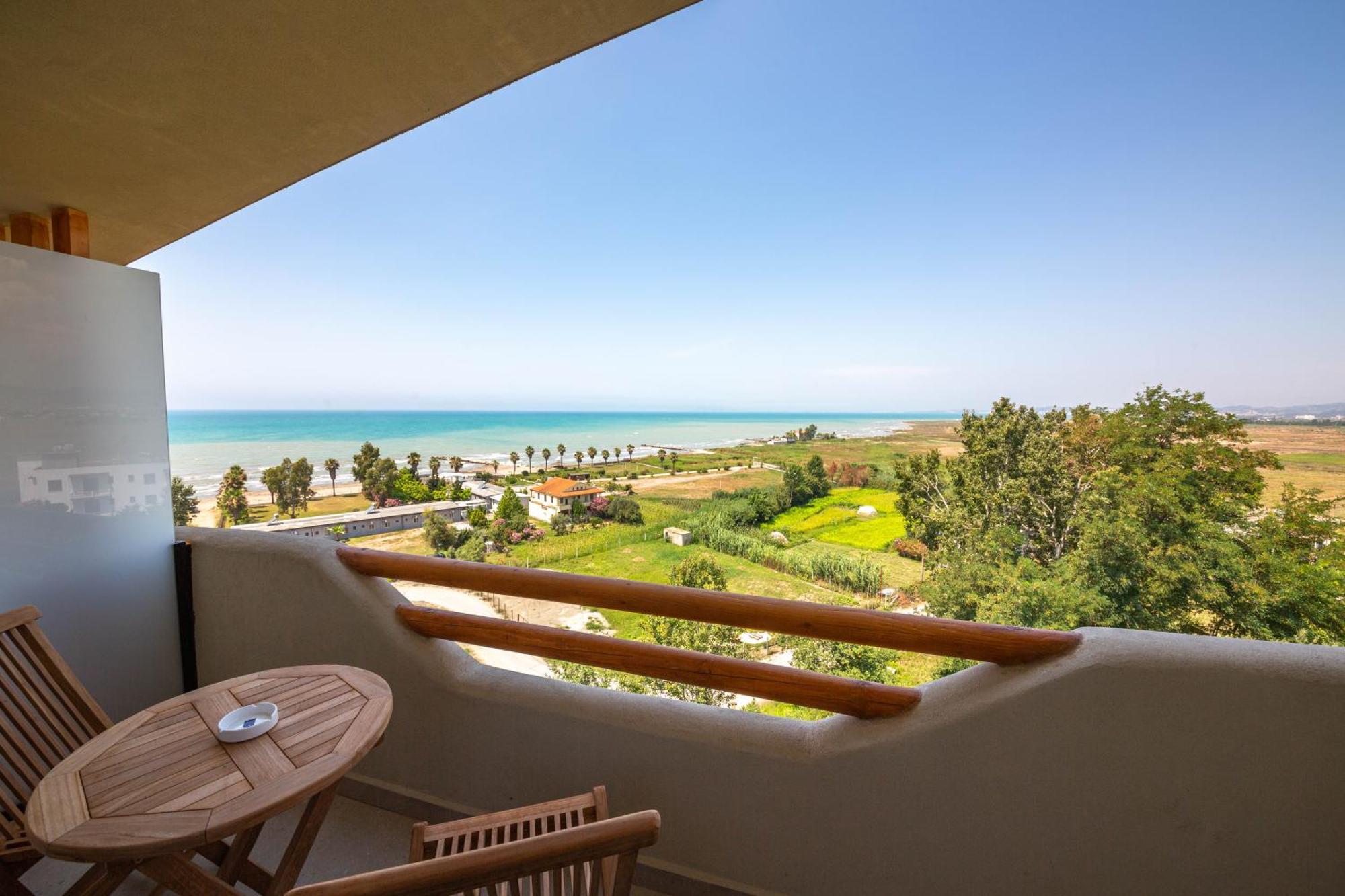 Emara Boutique Hotel Kavaje Ngoại thất bức ảnh