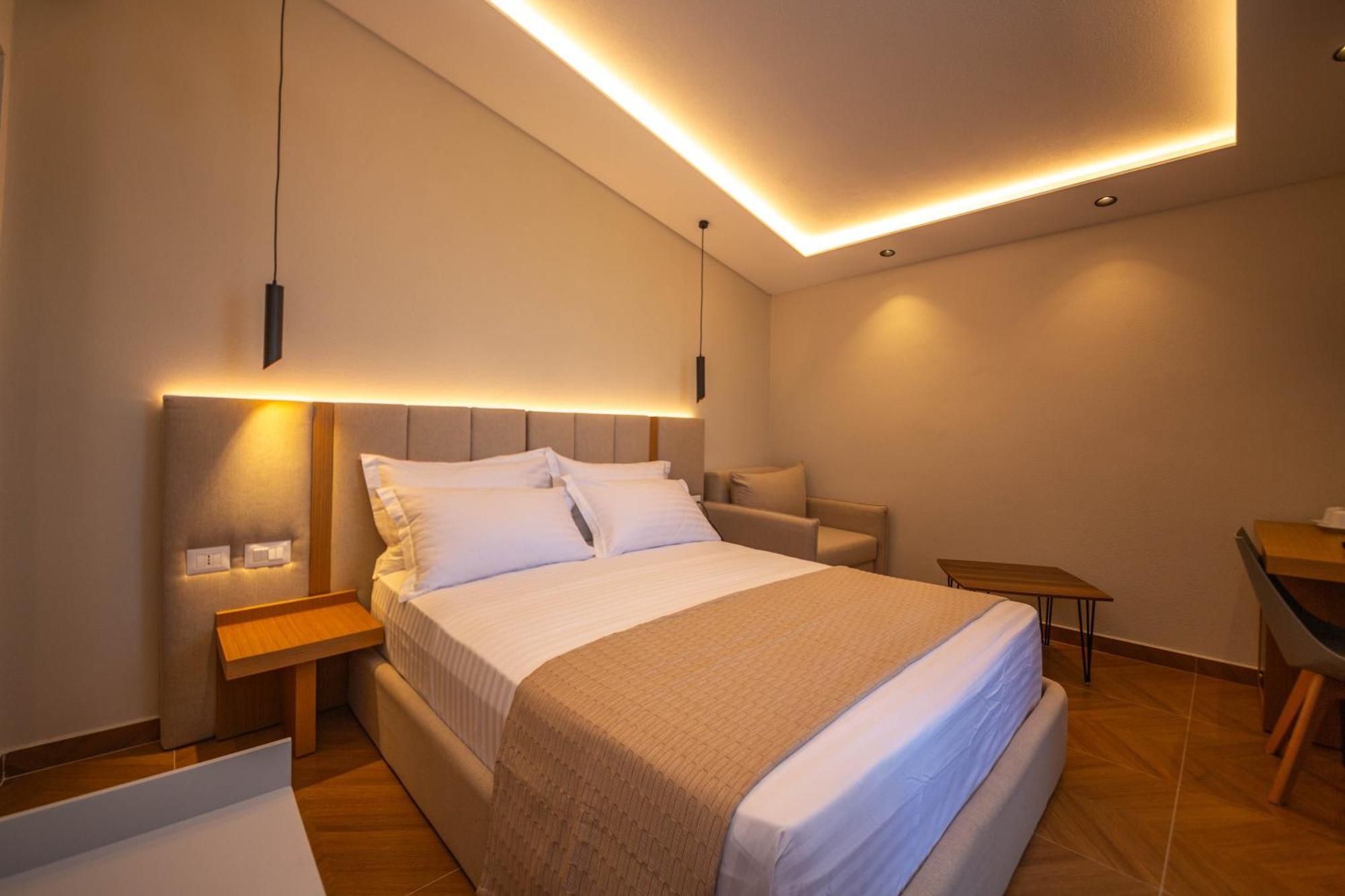 Emara Boutique Hotel Kavaje Ngoại thất bức ảnh