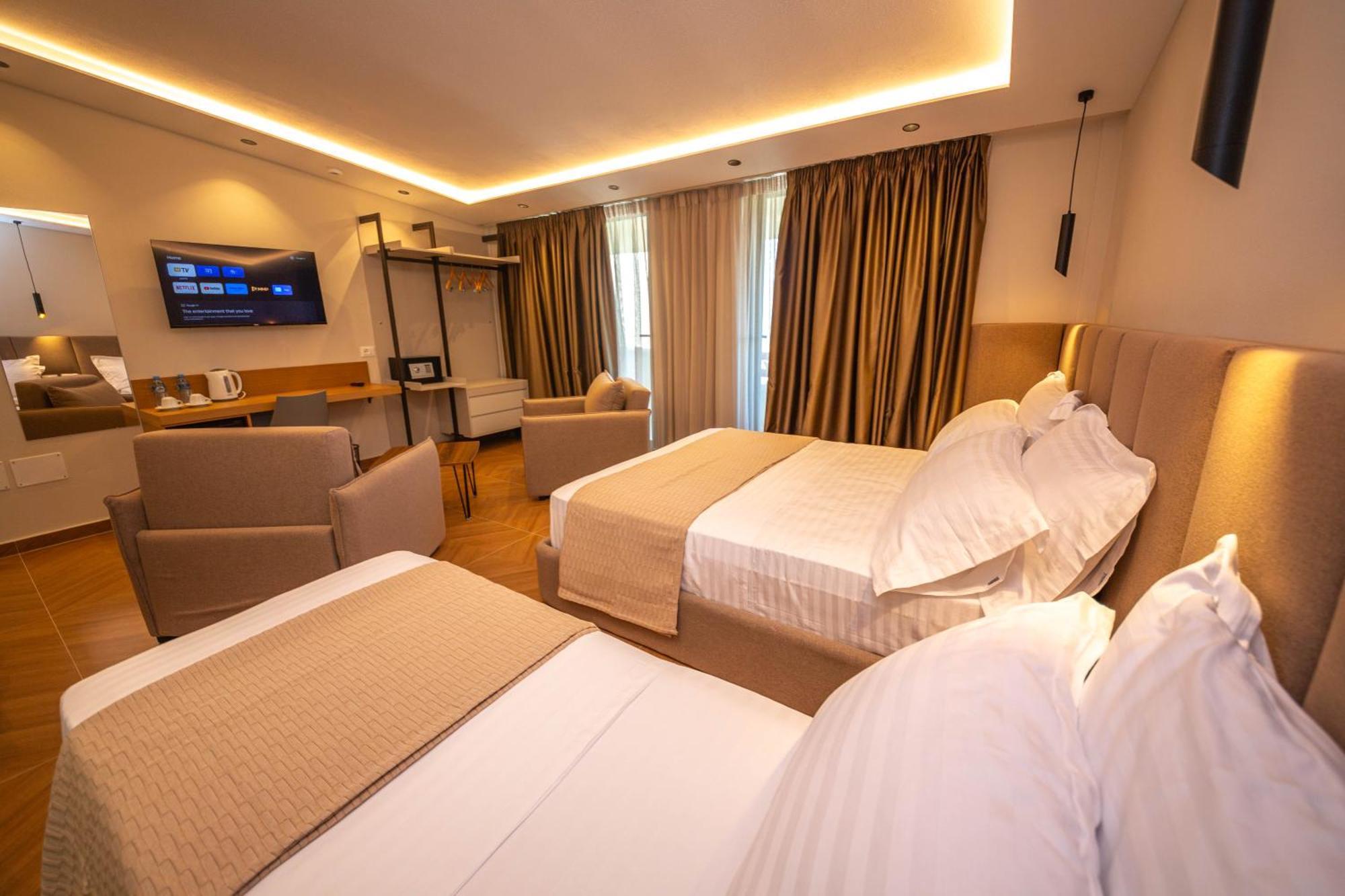 Emara Boutique Hotel Kavaje Phòng bức ảnh